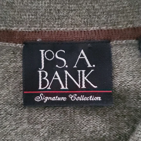 Jos. A. Bank Merino Wool Sweater - Picture 2 of 7